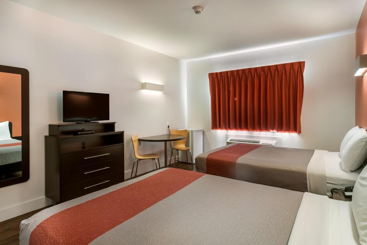 Motel 6-Moncton, Nb Екстериор снимка