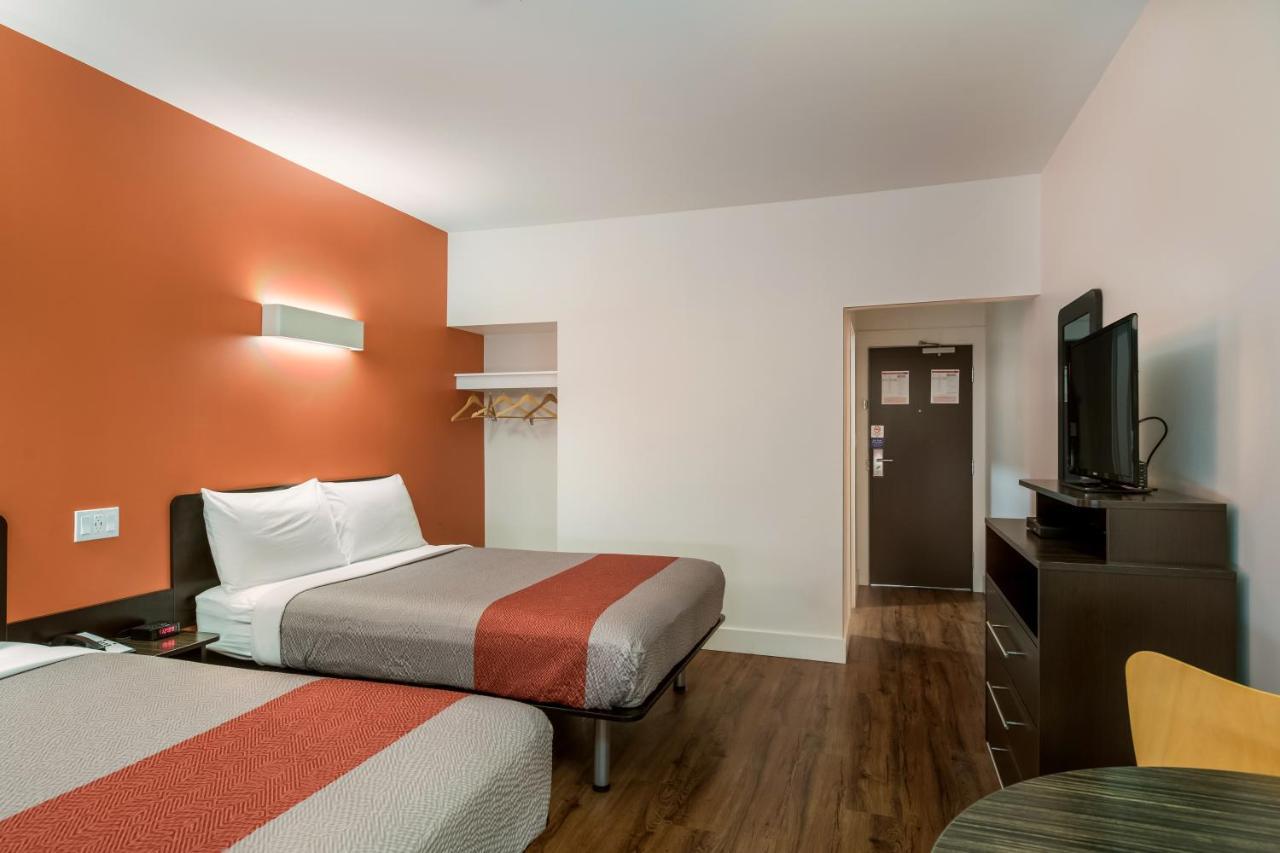 Motel 6-Moncton, Nb Екстериор снимка