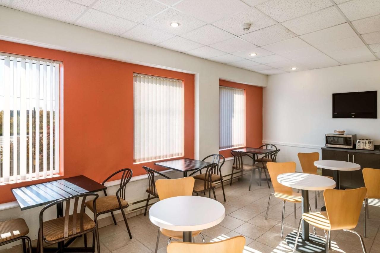 Motel 6-Moncton, Nb Екстериор снимка